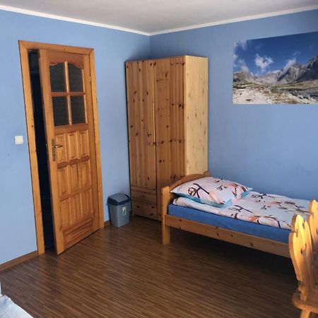 Pokoje Goscinne Pod Gubalowka Nowe Bystre Buitenkant foto