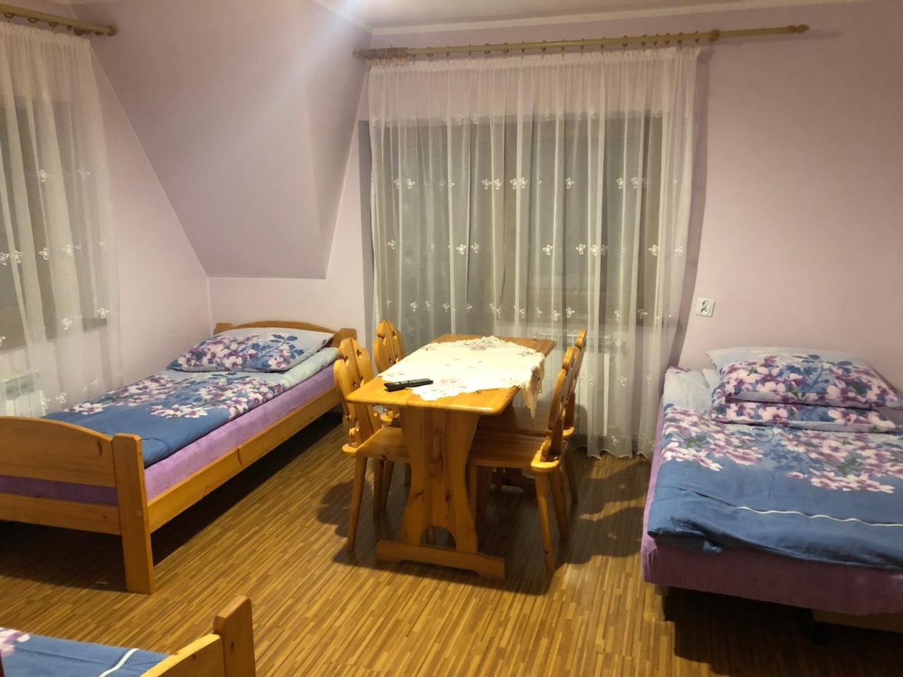 Pokoje Goscinne Pod Gubalowka Nowe Bystre Buitenkant foto